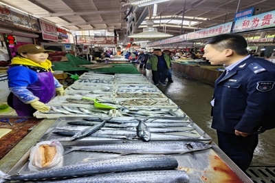 芝罘区加强伏季休渔期间水产品市场检查力度